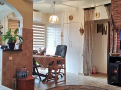 Central Plevnei (vizavi de Orhideea Gardens)